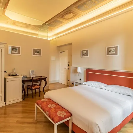 Гостьовий будинок Casa Isolani Luxury Piazza Maggiore 1 2*