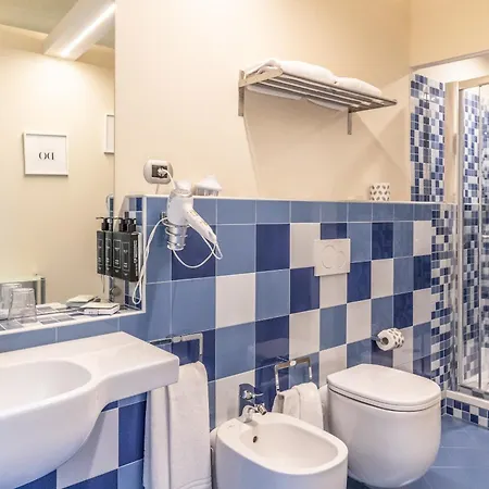 Casa Isolani Luxury Piazza Maggiore 1 Гостьовий будинок